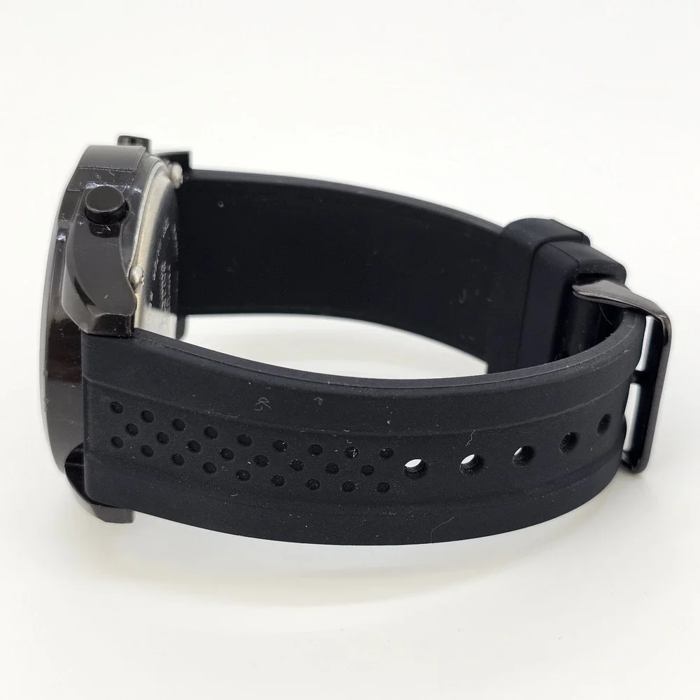 Men's Digital Watch 48MM Black Case Black Plastic Bands New Battery‎